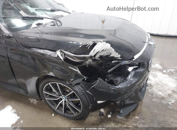 3MW33CM04R8D87362 2024 BMW 2 SERIES Black Widok z przodu