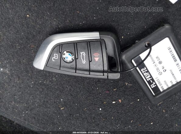 3MW33CM09T8G02788 2026 BMW 2 SERIES Черный Вид панели приборов