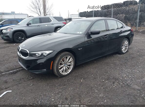 3MW39FS01P8D04647 2023 BMW 3 SERIES Black წინა მარცხენა ხედი სამი მეოთხედიდან