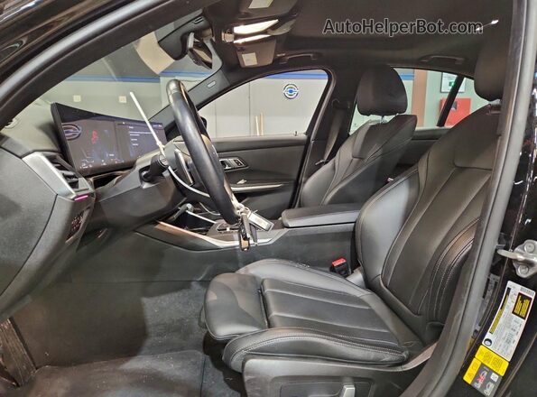 3MW39FS01P8D49202 2023 BMW 3 SERIES Black Front interior view