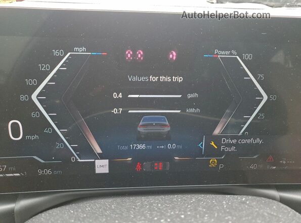 3MW39FS09R8E37319 2024 BMW 3 SERIES Gray Vista del cuadro de instrumentos
