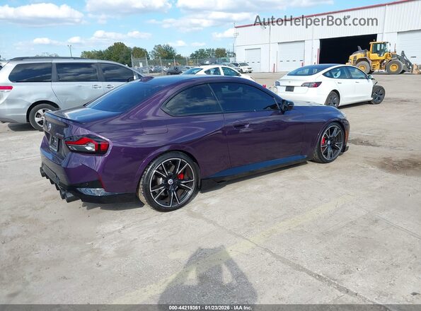 3MW43CM0XP8C98462 2023 BMW M2 Purple Trasero derecho