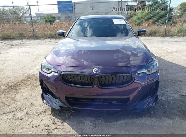 3MW43CM0XP8C98462 2023 BMW M2 Purple Vista frontal