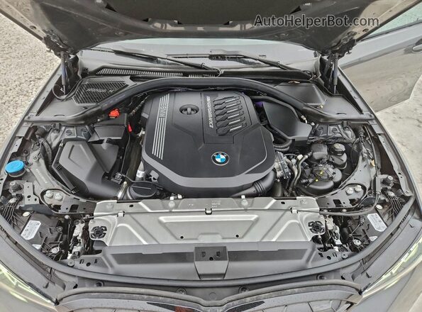 3MW49FS01R8D81560 2024 BMW M3 Gray Vista interior trasera