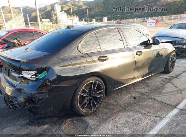 3MW49FS01R8E31051 2024 BMW M3 Черный Вид задней части салона