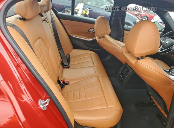 3MW5P7J02M8B49690 2021 BMW 3 SERIES Red Rear seats view