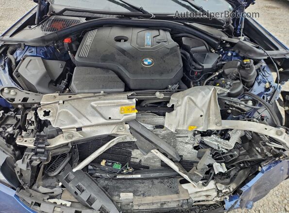 3MW5P9J06N8C24887 2022 BMW 3 SERIES Blue უკანა სალონის ხედი