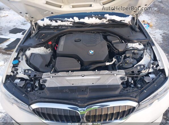 3MW5R7J02M8C01491 2021 BMW 3 SERIES White Vista trasera