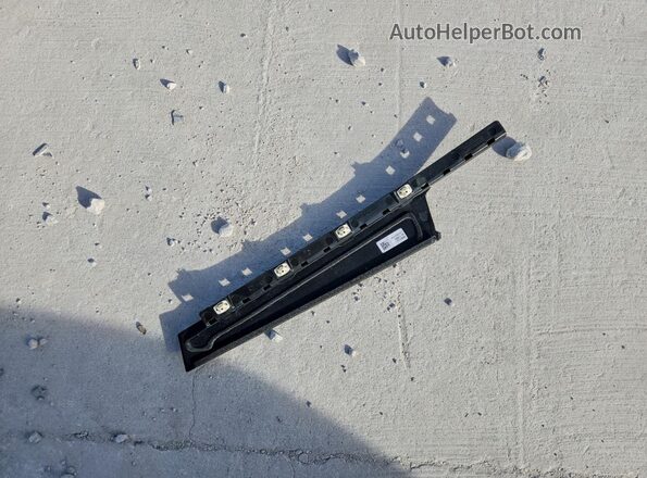 3MW5U7J04L8B27875 2020 BMW M3 Black ძრავის განყოფილების ხედი