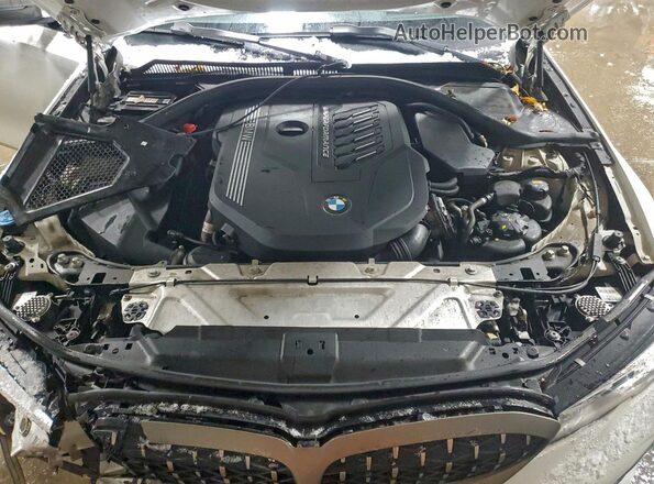 3MW5U9J03M8B53543 2021 BMW M3 White Rear interior view