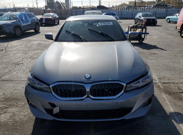 3MW69CW05S8F22783 2025 BMW 3 SERIES Gray Front view