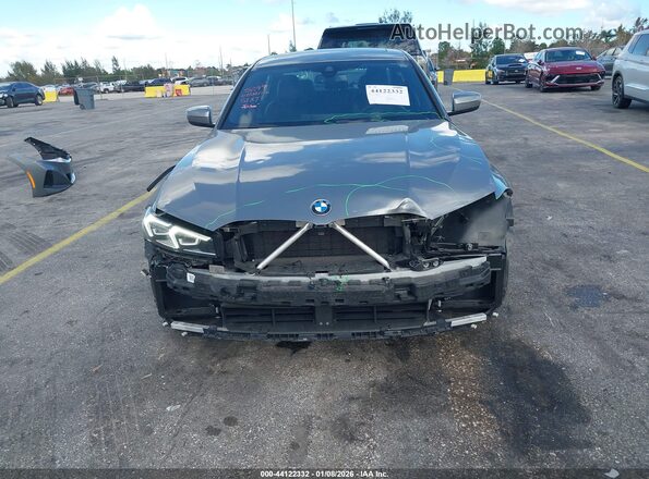 3MW69CW05S8F31919 2025 BMW 3 SERIES Gray წინა ხედი