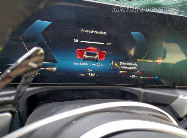 3MW69FF00R8E75125 2024 BMW 3 SERIES Gray Սարքավորումների վահանակի տեսք