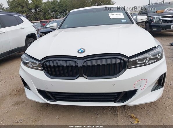 3MW69FF04P8D46494 2023 BMW 3 SERIES White Вид задньої частини салону