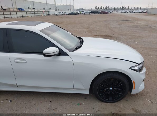 3MW69FF04P8D46494 2023 BMW 3 SERIES White Панорамний вид салону 360°