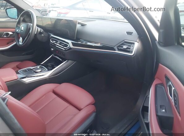 3MW69FF09R8E16865 2024 BMW 3 SERIES Gray Vista interior delantera