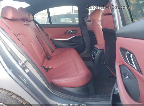 3MW69FF09R8E16865 2024 BMW 3 SERIES Gray Vista de la etiqueta del VIN