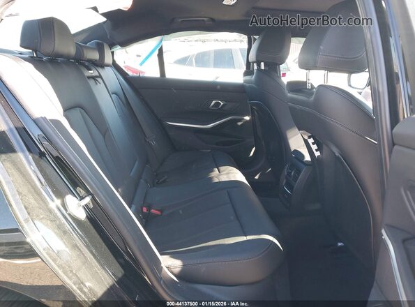 3MW69FF09R8E26702 2024 BMW 3 SERIES Black VIN sticker view
