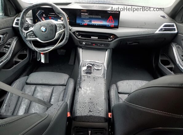 3MW89CW02S8F02502 2025 BMW 3 SERIES Blue Widok deski rozdzielczej