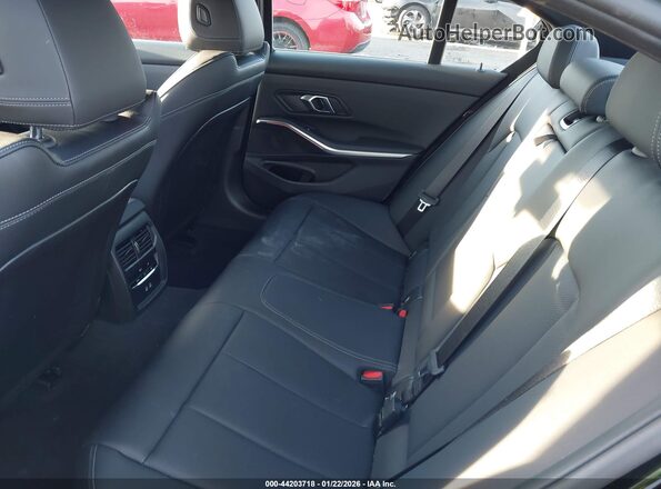 3MW89CW09S8F01993 2025 BMW 3 SERIES Black VIN կոդի պիտակի տեսք