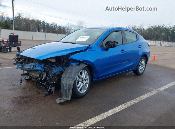 3MYDLBYV0JY313661 2018 TOYOTA YARIS IA Blue 