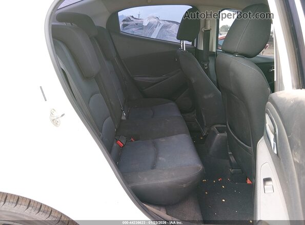 3MYDLBYV2HY184655 2017 TOYOTA YARIS IA White 