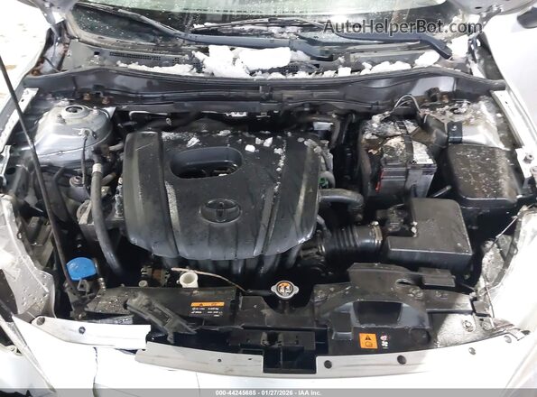 3MYDLBYV4JY331354 2018 TOYOTA YARIS IA Silver 