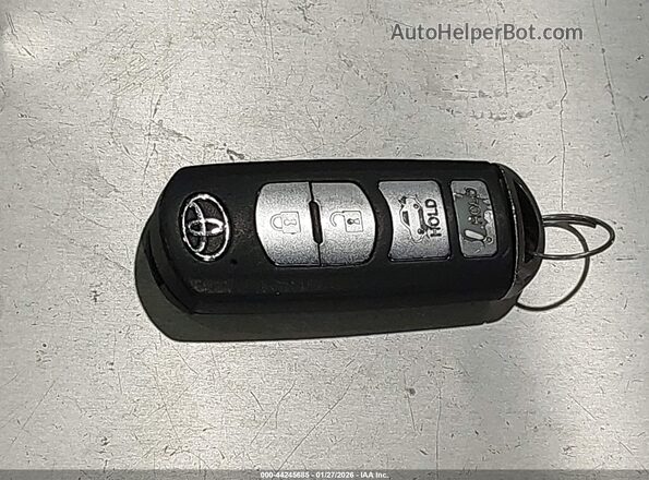 3MYDLBYV4JY331354 2018 TOYOTA YARIS IA Silver 