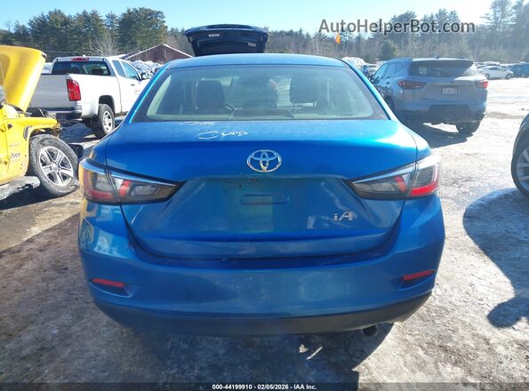 3MYDLBYV5HY171530 2017 TOYOTA YARIS IA Blue 