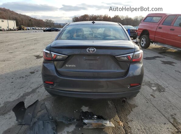 3MYDLBYV5KY516420 2019 TOYOTA YARIS Gray Вид ззаду