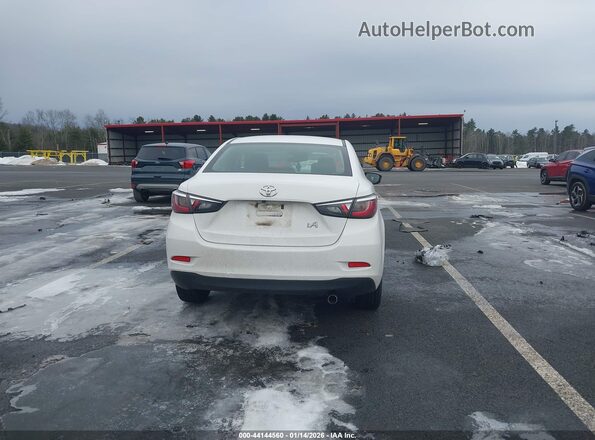3MYDLBYV8JY332894 2018 TOYOTA YARIS IA Белый 