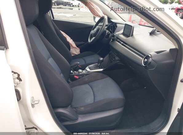 3MYDLBYV9JY307728 2018 TOYOTA YARIS IA White 