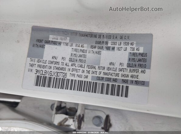 3MYDLBYV9JY307728 2018 TOYOTA YARIS IA White 