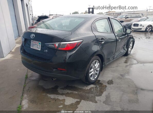 3MYDLBYVXJY302683 2018 TOYOTA YARIS IA Черный 