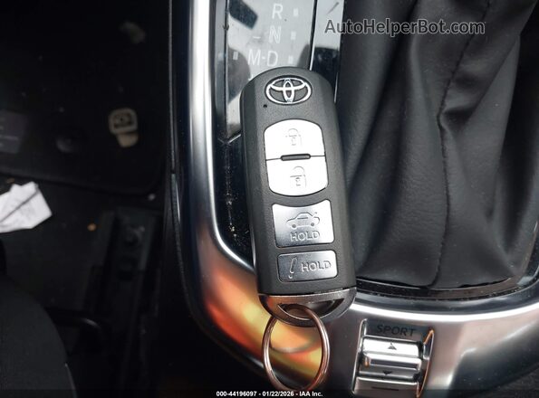 3MYDLBYVXJY302683 2018 TOYOTA YARIS IA Черный 