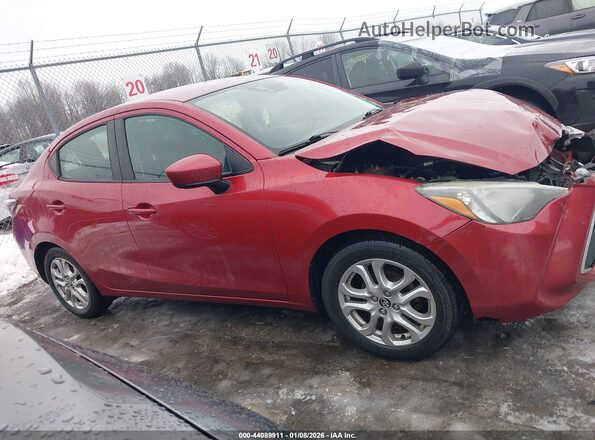 3MYDLBYVXJY309651 2018 TOYOTA YARIS IA Red 