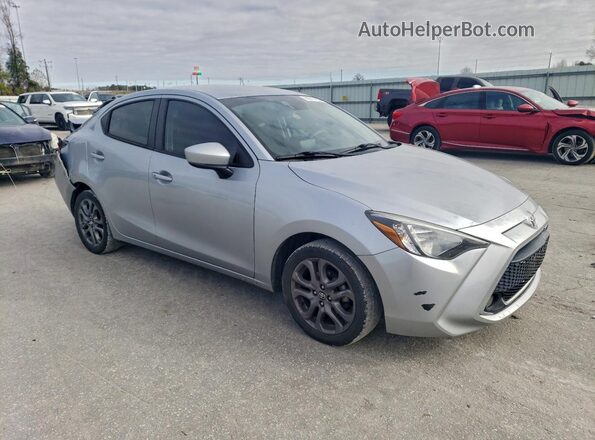 3MYDLBYVXLY709244 2020 TOYOTA YARIS Silver 