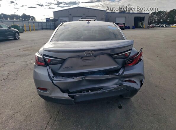 3MYDLBYVXLY709244 2020 TOYOTA YARIS Silver 
