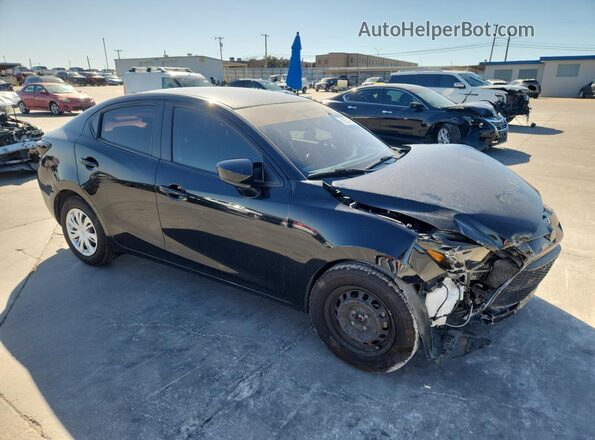 3MYDLBYVXLY711446 2020 TOYOTA YARIS Black Przód prawy