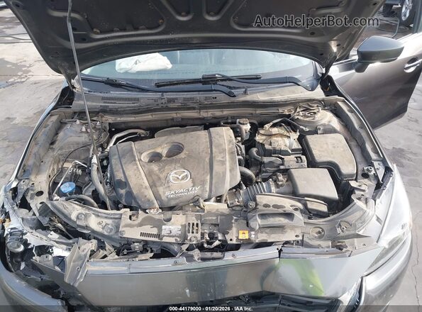 3MZBN1V39JM216556 2018 MAZDA 3 Gray Vista trasera