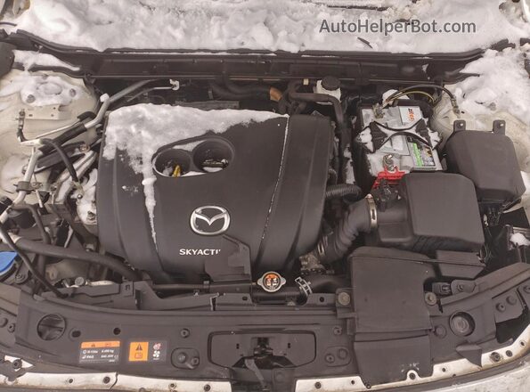 3MZBPAB74LM130656 2020 MAZDA 3 White Вид задньої частини салону