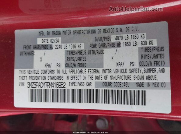 3MZBPACM7RM416952 2024 MAZDA 3 Red Vista del compartimento del motor