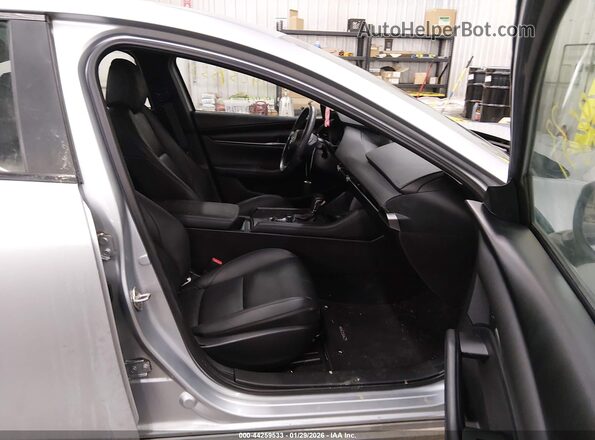 3MZBPBBM2MM207747 2021 MAZDA 3 Silver Vista interior delantera