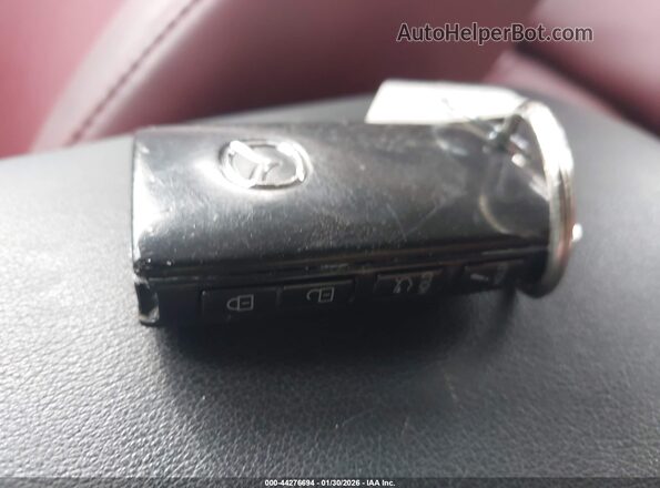 3MZBPBCM0PM379195 2023 MAZDA 3 Gray Առջևի վահանակի տեսք