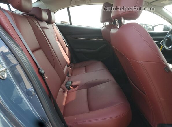 3MZBPBCMXRM421908 2024 MAZDA 3 Gray Rear seats view