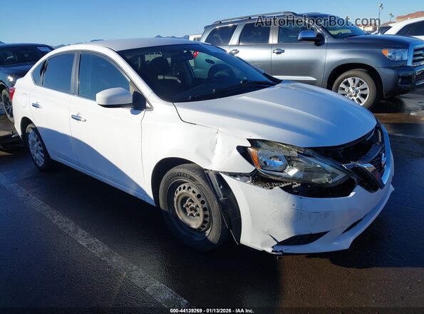 3N1AB7AP1JY304287 2018 NISSAN SENTRA White Вид спереду