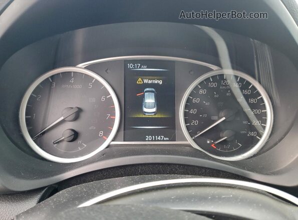 3N1AB7AP5HY375261 2017 NISSAN SENTRA Gray Սարքավորումների վահանակի տեսք