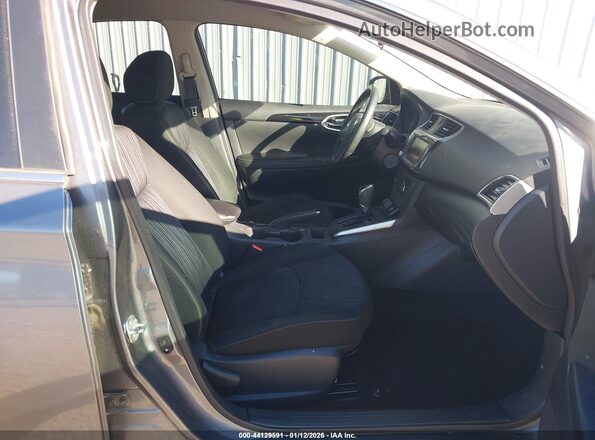 3N1AB7AP9KY278376 2019 NISSAN SENTRA Gray Вид салону спереду