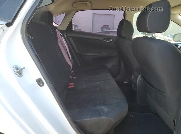 3N1AB7APXGY226648 2016 NISSAN SENTRA White Rear seats view