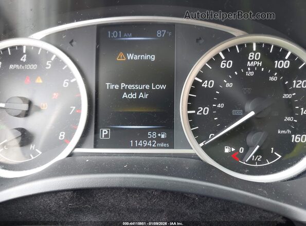 3N1AB7APXGY281858 2016 NISSAN SENTRA Silver Вид задніх сидінь